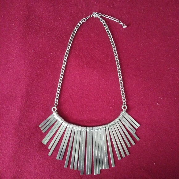 Silver Necklace and Earring Set - Picture 6 of 6